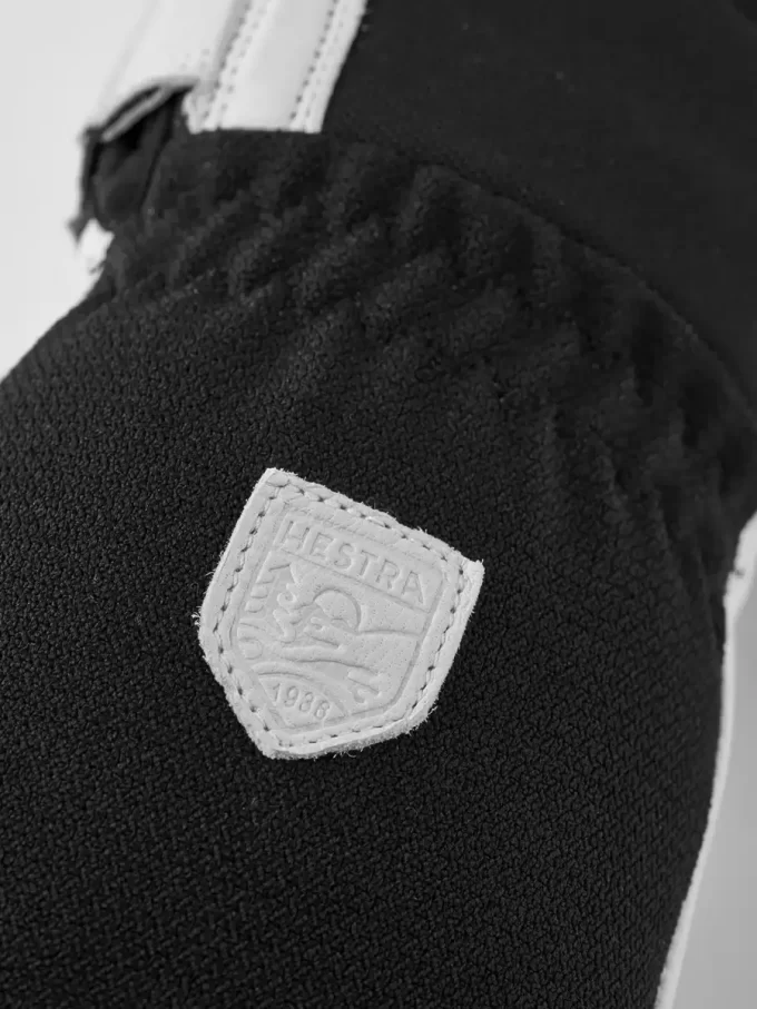 Hærens skinnpatruljekvinne Hærens skinnpatruljekvinne