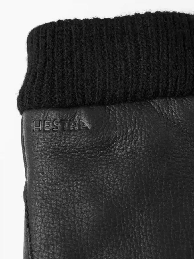Hestra Jon Black
