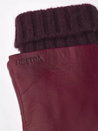 Hestra Megan Mørk rød